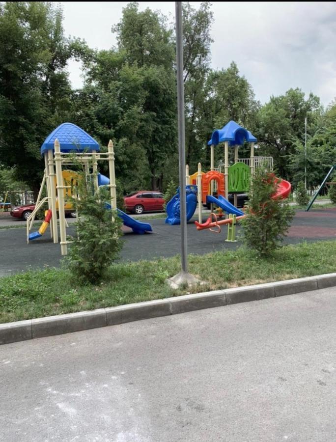 Ахметова 12 Διαμέρισμα Αλμάτι Εξωτερικό φωτογραφία